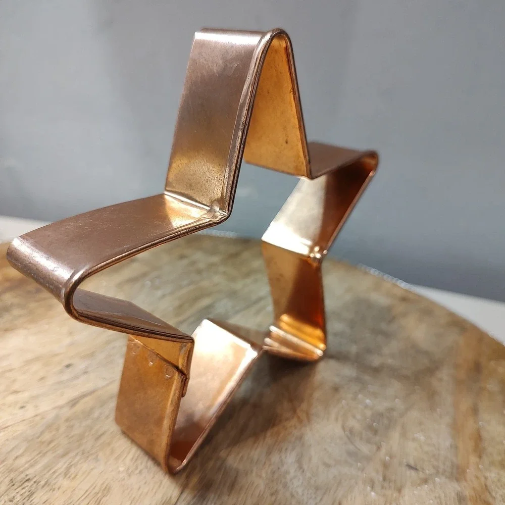 William Sonoma Copper Star Cookie Cutter 6 Inch Cottage Core Holiday Farmhouse‎